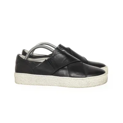 Schoenen (Zwart) van Emma