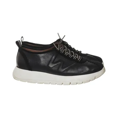 Baskets (Noir) de Wonders