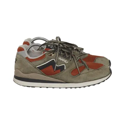 Trainers (Synchron Classic) from Karhu