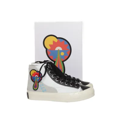 Sneakers (Vit, Svart) från Byredo Skinn