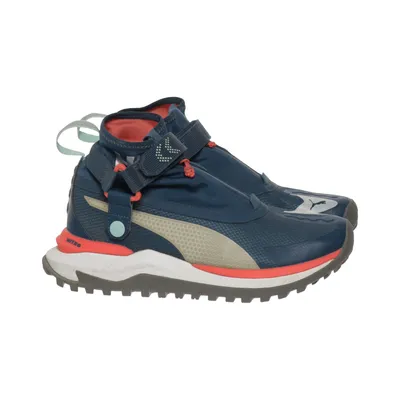 Hiking boots (Voyage Nitro) from Puma x Helly Hansen