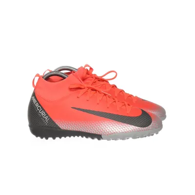 Football shoes (Pink) from Nike