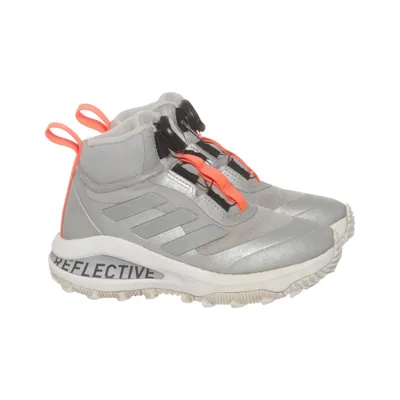 Gymnastikskor (Grå, Vit, Orange) från Adidas