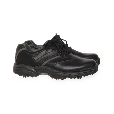 Golf shoes (Black) from The Footlab