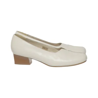 Pumps (Vit) från Sköna Marie Skinn
