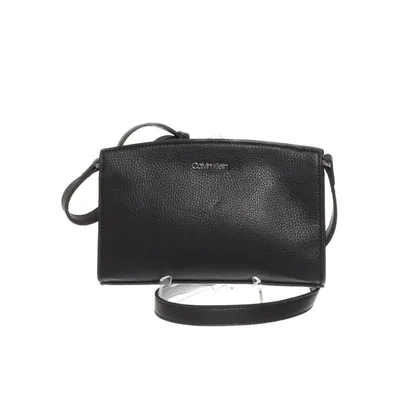 Axelremsväska (Svart) från Calvin Klein