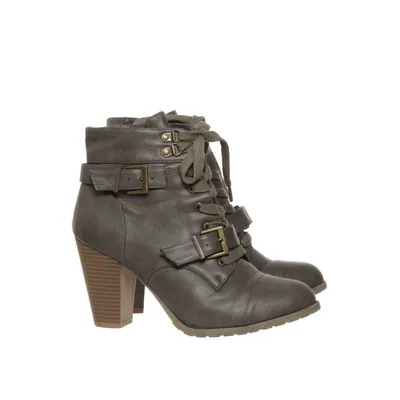Heeled boots (Gray) from Outfit