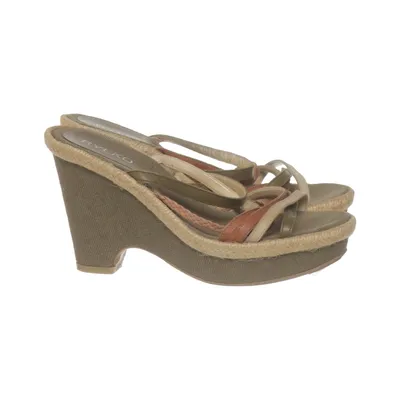 Wedges (Green, Brown, Beige) from Ryłko