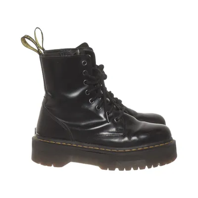 Laced boots (Jadon) from Dr. Martens