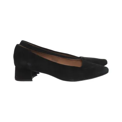 Pumps (Black) from Flattered Studio