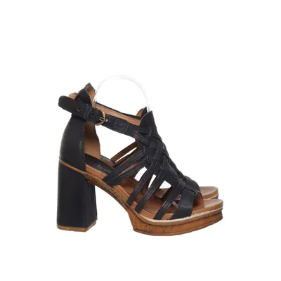 High heel sandals (Black) from I'm Walking