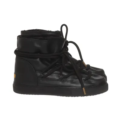 Laced boots (Black) from Inuikii
