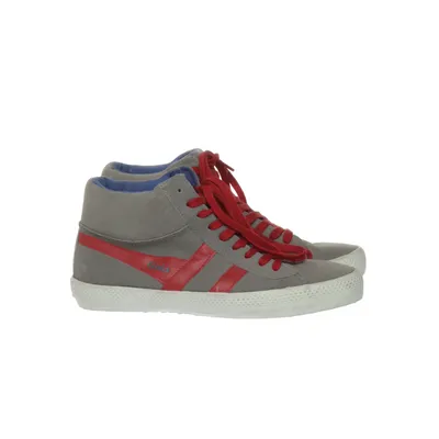 Sneakers (Gray) from Gola Suede