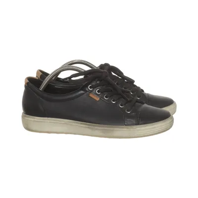 Sneakers (Black) from Ecco