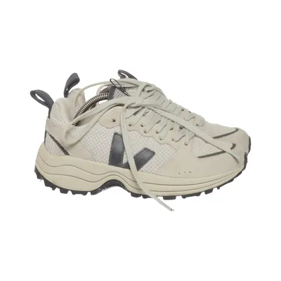 Running shoes (Beige) from Veja Leather