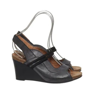 Wedges (Black) from Footsoul by Jobi Leather
