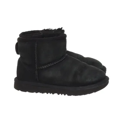 Boots (Classic Mini II) från UGG Mocka