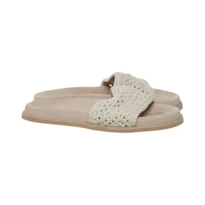 Slip-ins (Beige) van NA-KD Leer