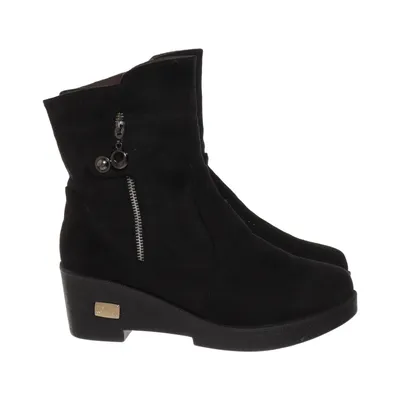 Boots (Svart) från Cosmo Skinn