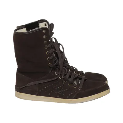 Laced boots (Brown) from Le Coq Sportif