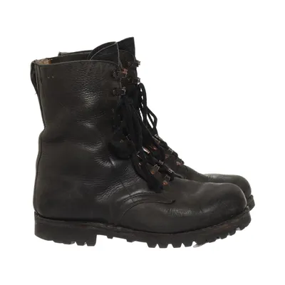 Work footwear (Black) from Jalas