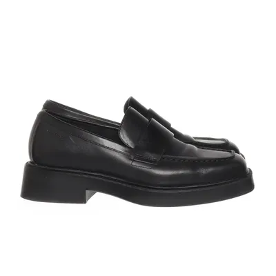 Loafers (Black) from Vagabond