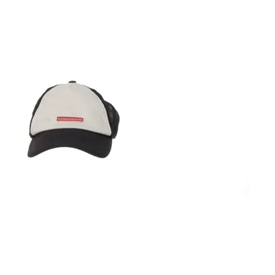 Truckerkeps (Svart, Vit) från Stockholm (Surfboard) Club Polyester