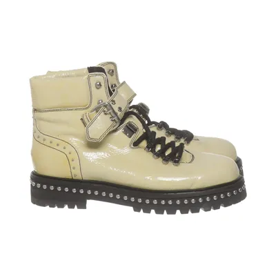Bottes à lacets (Beige) de Lola Cruz Cuir