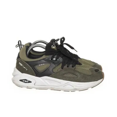 Sneakers (Green) from Puma