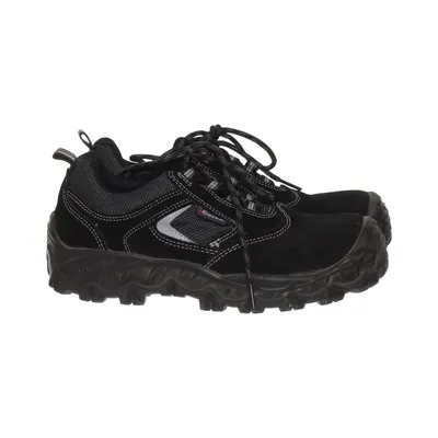 Work footwear (New Suez) from Cofra