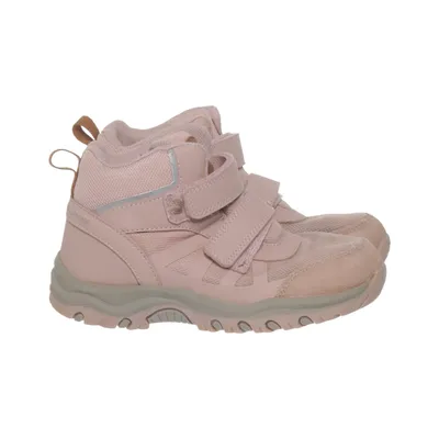 Trainers (Pink) from Kuling
