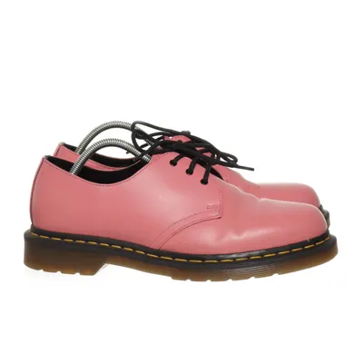Derbyskor (AF500) från Dr. Martens