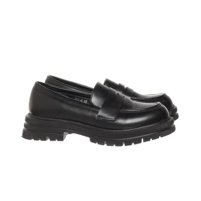 Loafers (Black) from Queen Lina