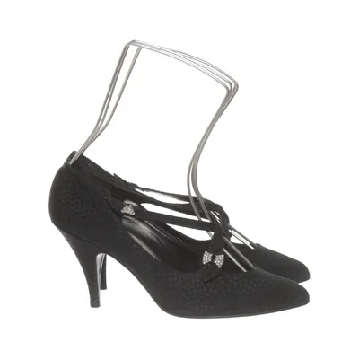 Escarpins (Noir) de Stuart Weitzman