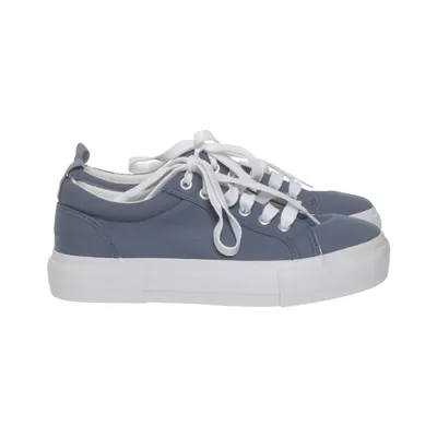 Canvas shoes (Blue, White) from MyWear