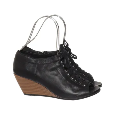 Wedges (Black, Brown) from Vagabond