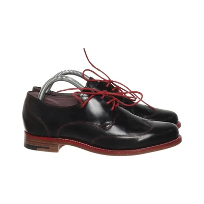 Richelieus (Noir, Rouge) de Barker Cuir