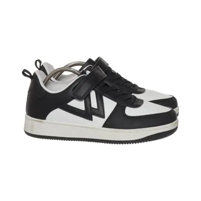 Sneakers (Black, White)
