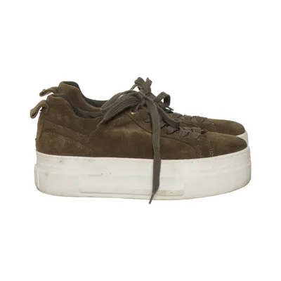 Sneakers (Green, White) from Agnes Cecilia