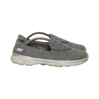 Slip-ons (Gowalk 3) från Skechers