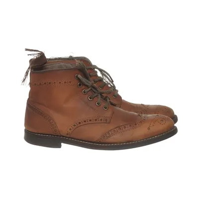 Laced boots (Brown) from Red Tape