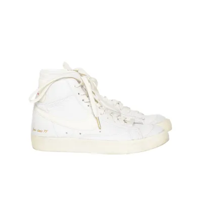 Sneakers (Blazer Mid '77) from Nike