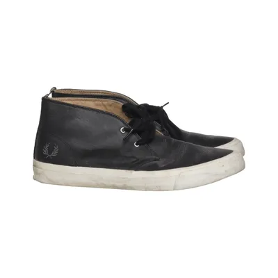 Sneakers (Black) from Fred Perry