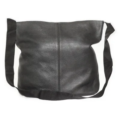 Axelremsväska (Svart) från Gianni Chiarini