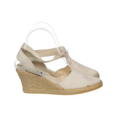 Kilklackar (Beige) från Donna Girl