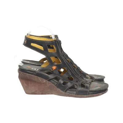 Sandaler (MW912) fra ART