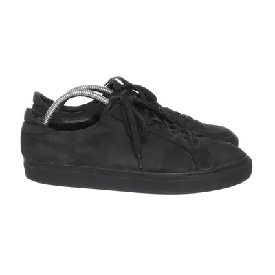 Sneakers (Black) from Garment Project