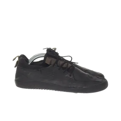 Walking shoes (Black) from Vivobarefoot