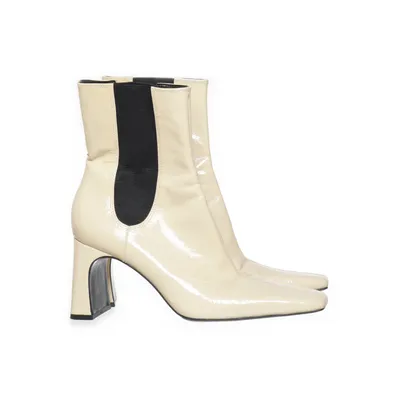 Bottes à talons (Beige, Noir) de Zara