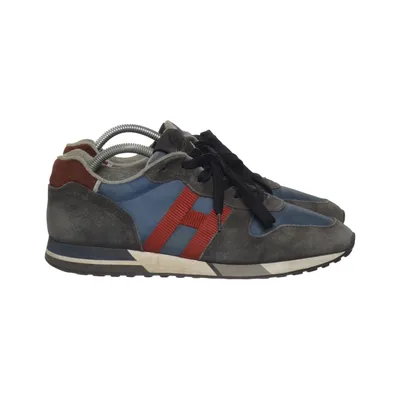 Baskets (Gris, Bleu, Rouge) de Hogan